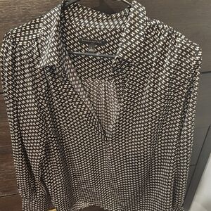 Banana Republic Black and White Women's Top